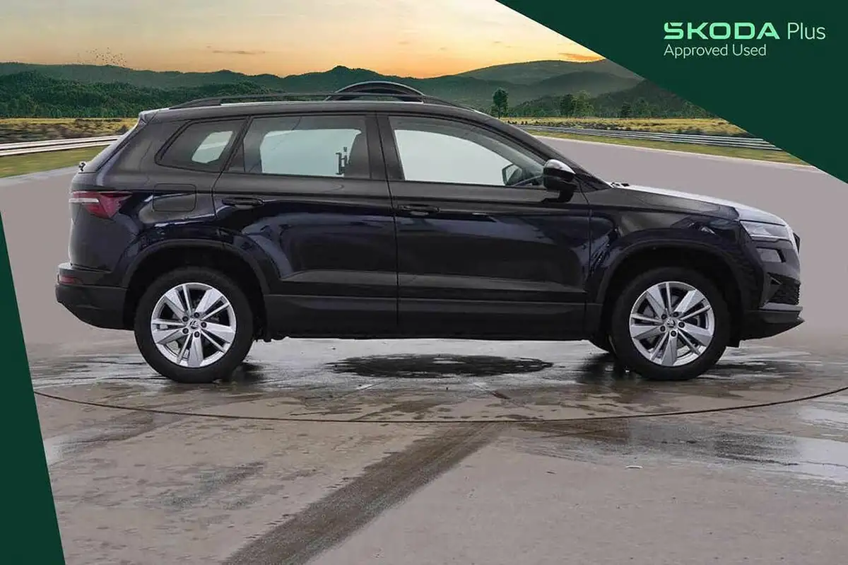 2024-skoda-karoq-15-tsi-se-drive-dsg-big-3