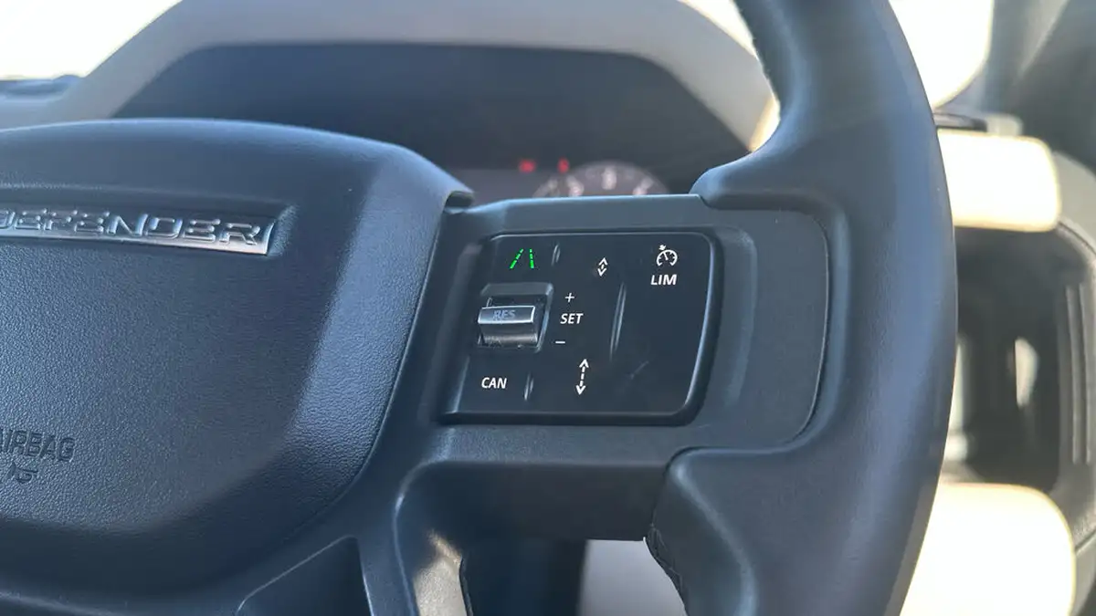 2022-land-rover-110-defender-20-p400e-x-dynamic-se-big-26