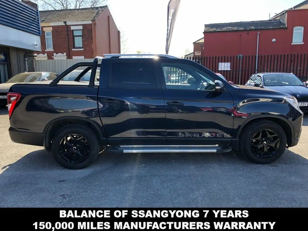 2022-kgm-ssangyong-musso-22td-saracen-202pseu6d-big-3