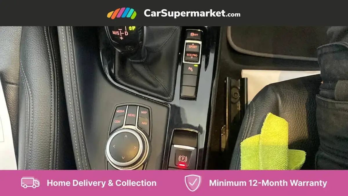 2020-bmw-x1-20-sdrive-20i-xline-big-25