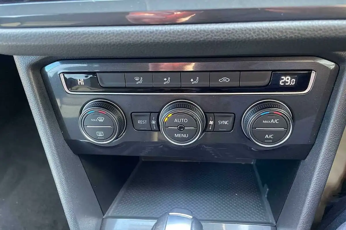 2019-volkswagen-tiguan-allspace-20tdi-match-150ps-4motion-dsg-big-23