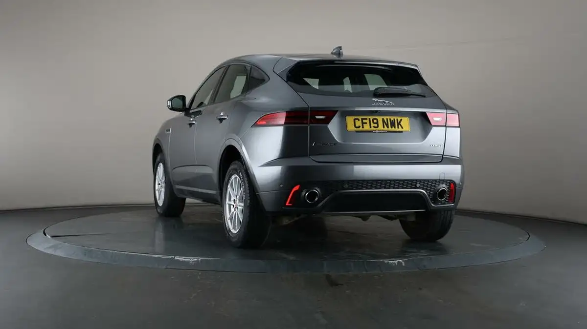 2019-jaguar-e-pace-20-i4d-r-dynamic-150ps-big-50