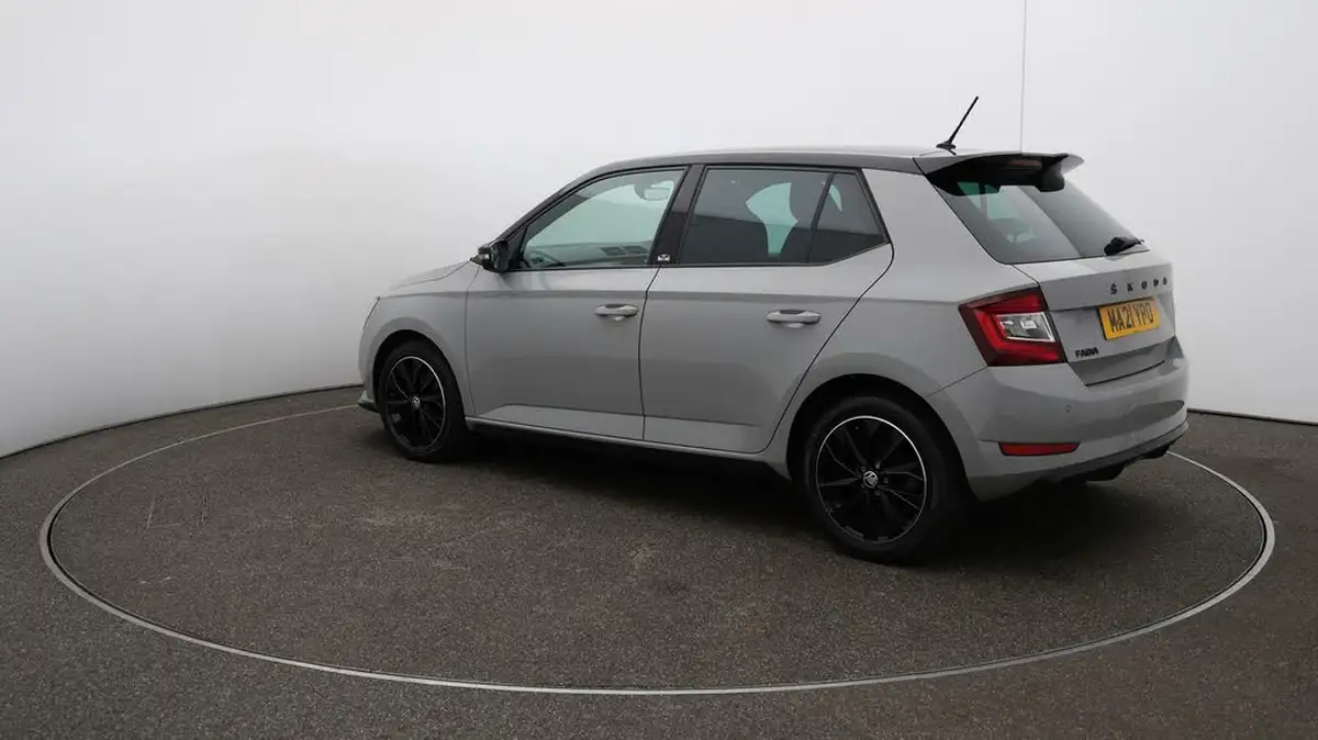2021-skoda-fabia-10-tsi-monte-carlo-95ps-hatchback-dsg-big-5