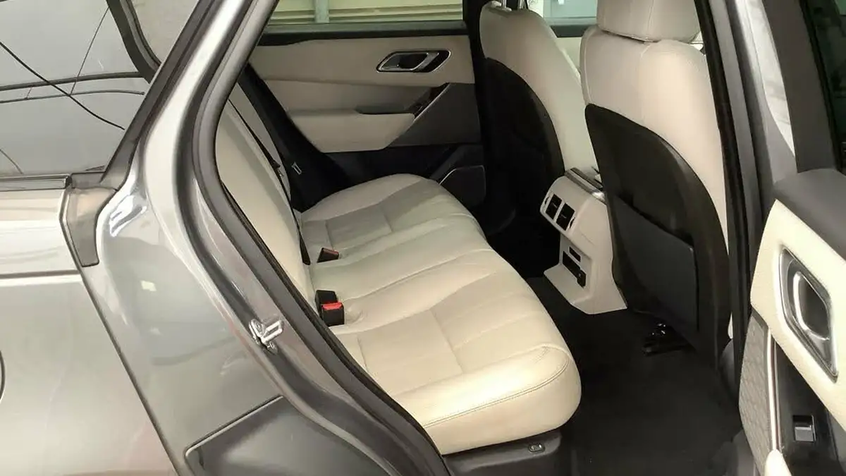 2017-land-rover-range-rover-velar-20-d240-r-dynamic-se-big-9