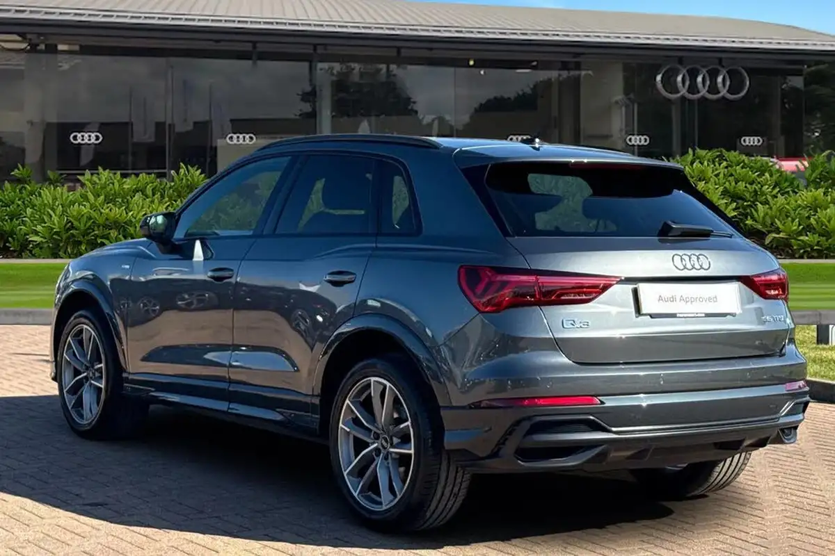 2022-audi-q3-15-35-tfsi-black-edition-codcomfort-sound-pack-sportback-big-1
