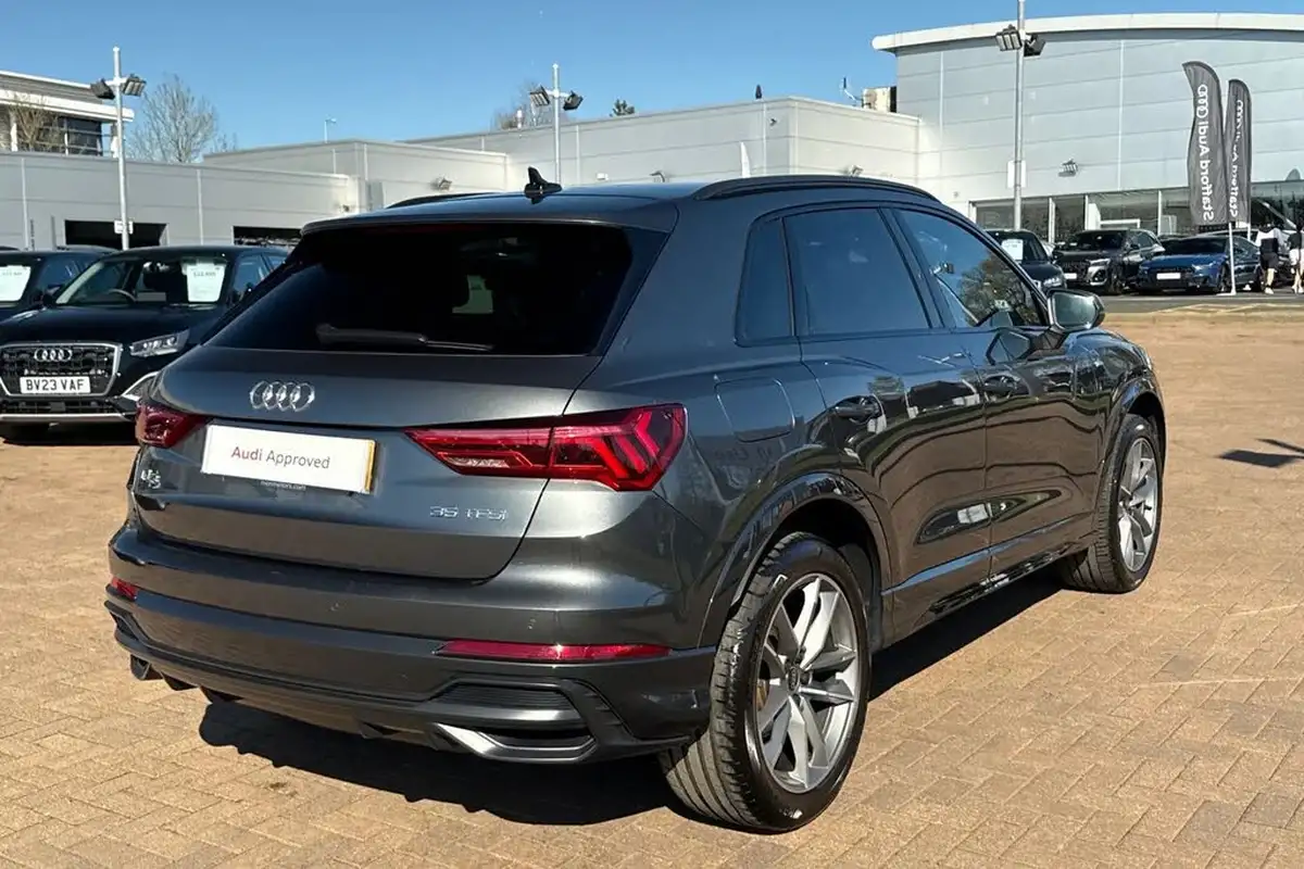 2022-audi-q3-15-35-tfsi-black-edition-codcomfort-sound-pack-sportback-big-25
