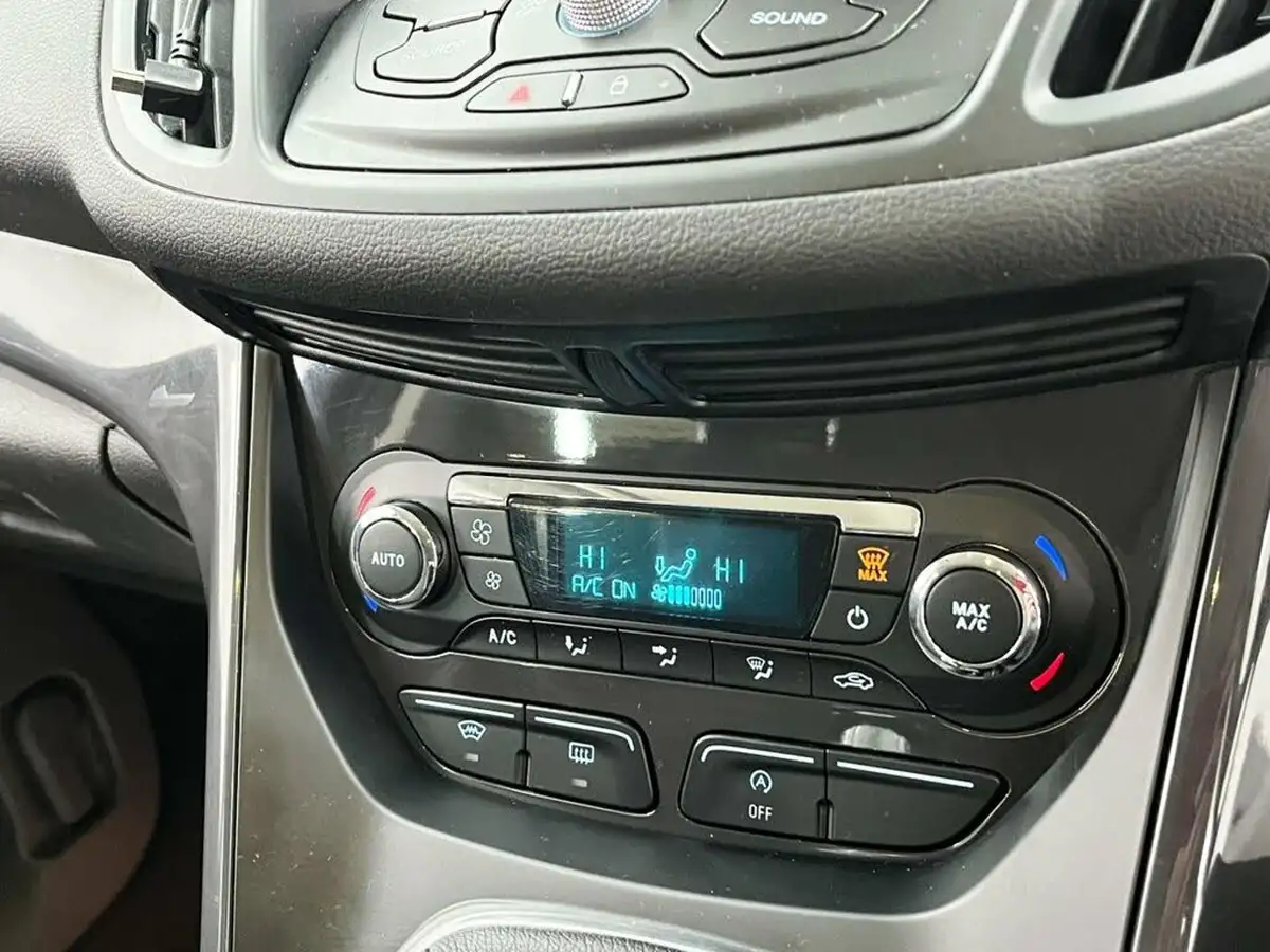 2016-ford-kuga-20tdci-titanium-150ps-big-18