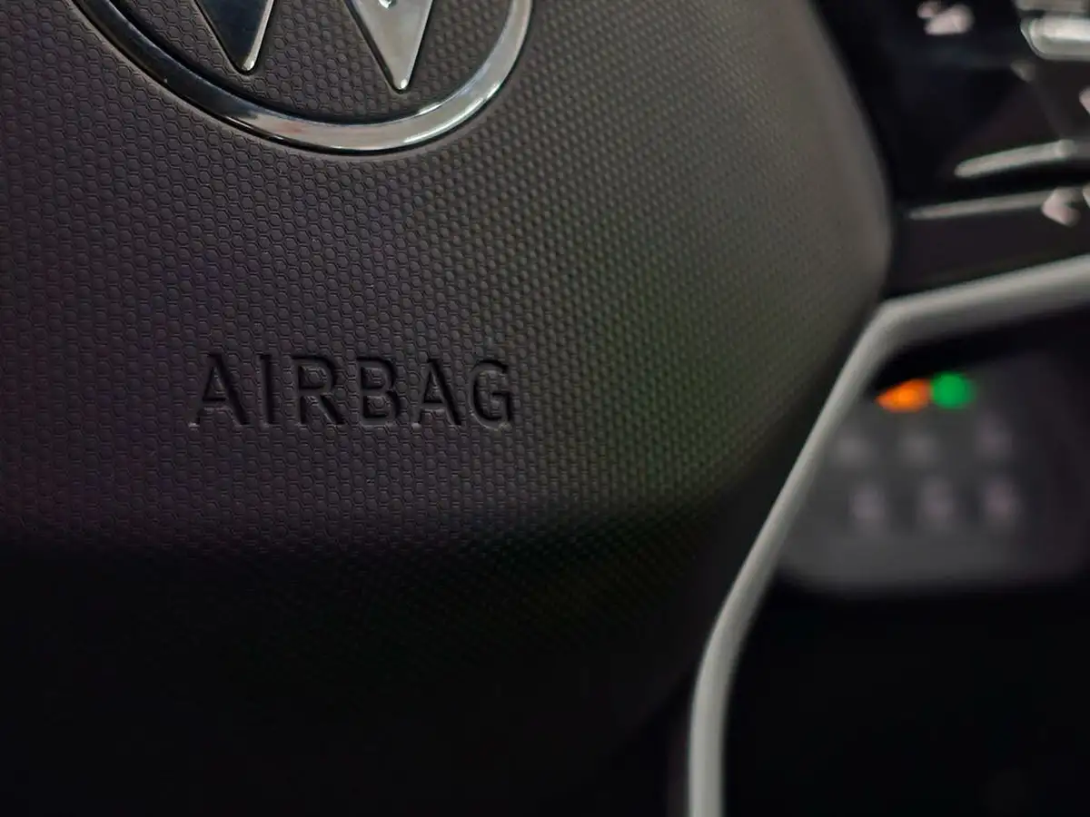 2023-volkswagen-id5-e-tech-204ps-performance-big-47