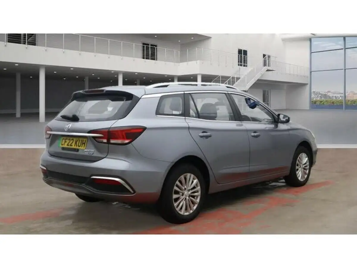2022-mg-mg5-e-exclusive-ev-long-range-big-4
