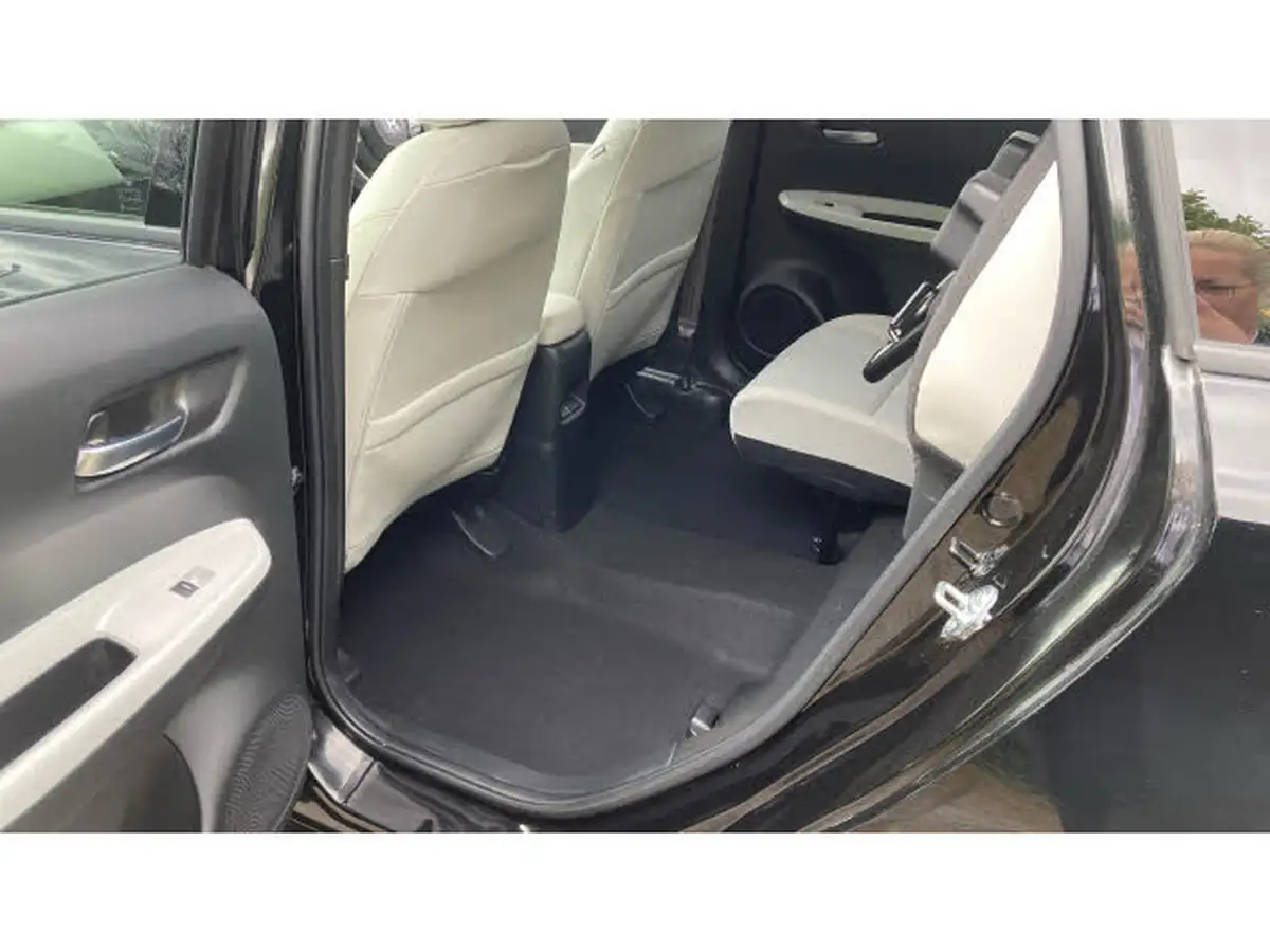 2021-honda-jazz-15-i-mmd-ex-107ps-big-22