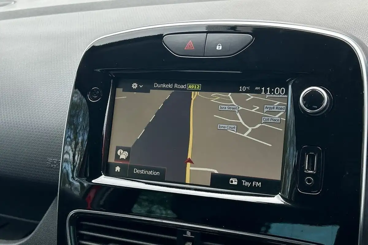 2019-renault-clio-15dci-gt-line-big-23
