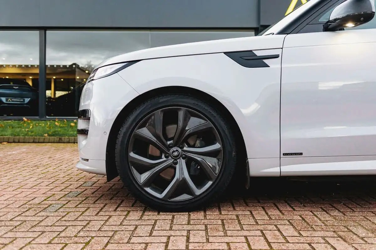 2023-land-rover-range-rover-sport-30-p440e-autobiography-big-21