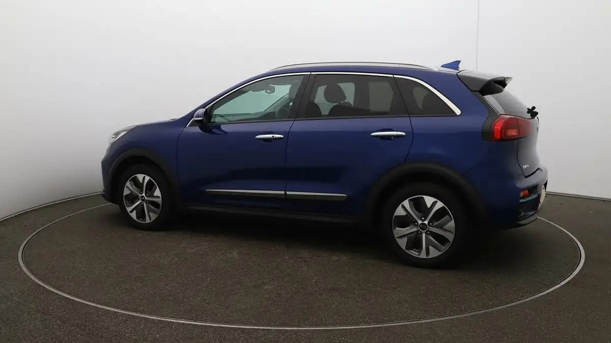 2021-kia-e-niro-ev-4-big-42