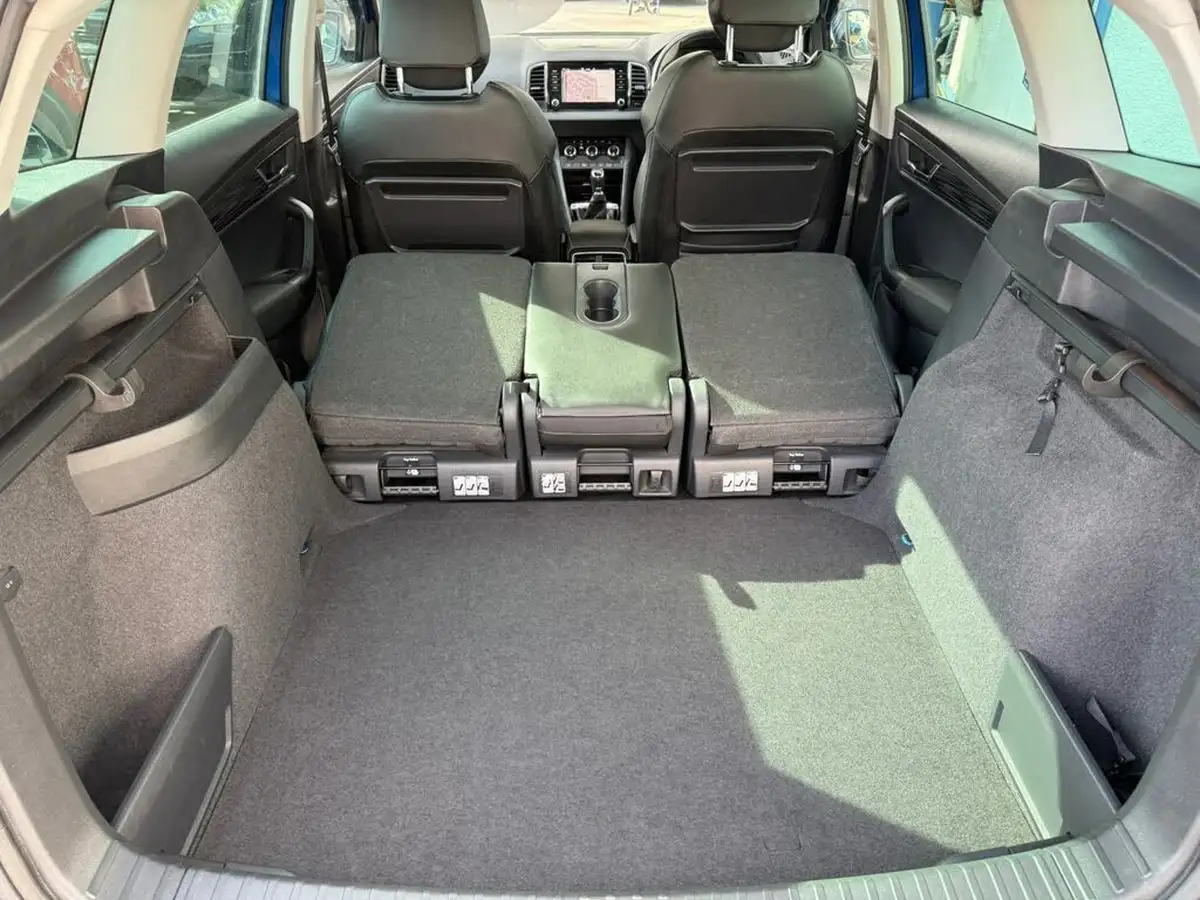 2021-skoda-karoq-15-tsi-se-l-big-40