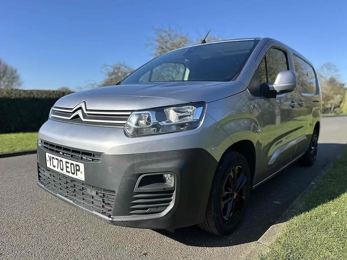 2020-citroen-berlingo-15bluehdi-950-driver-130pseu6dt-e-ss-big-7