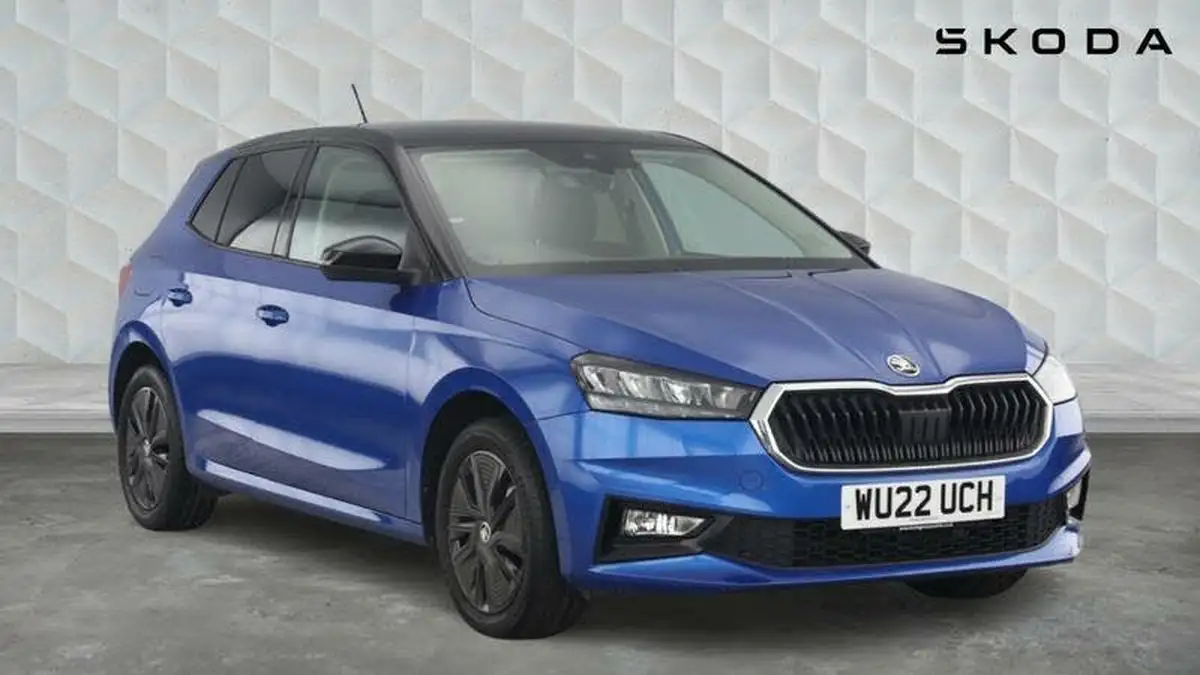 2022-skoda-fabia-10-mpi-colour-edition-big-0