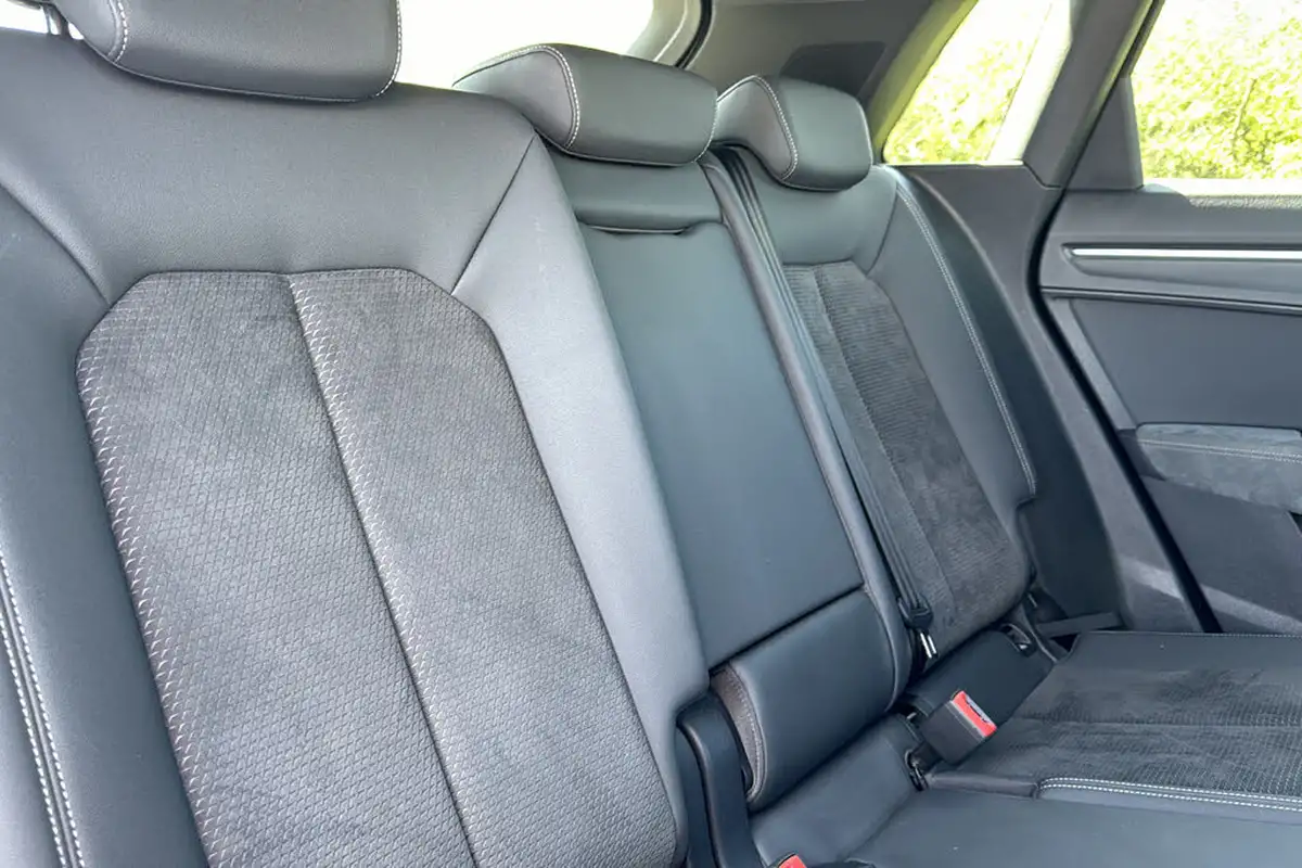 2019-audi-q3-20-35-tdi-vorsprung-station-wagon-big-10