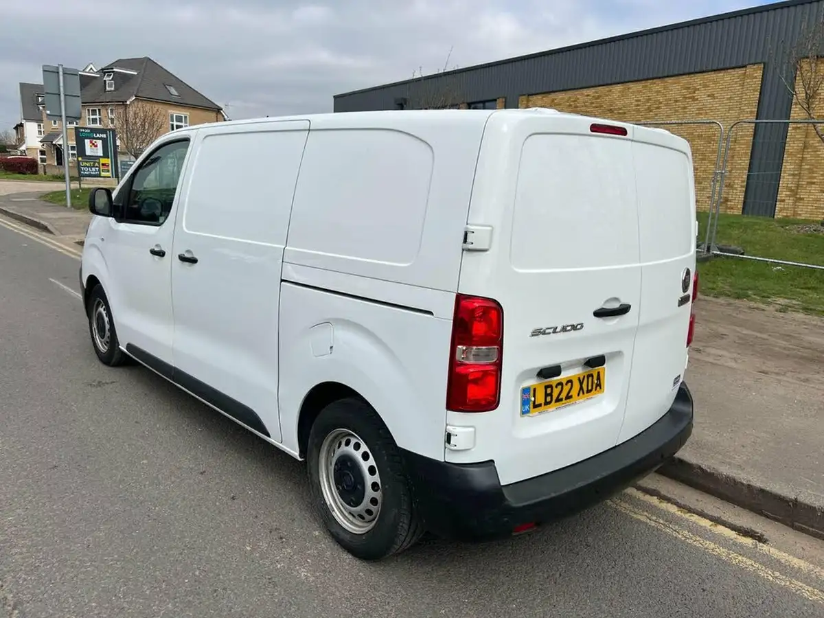 2022-fiat-scudo-15jtd-tecnico-120hpeu6d-swb-big-1