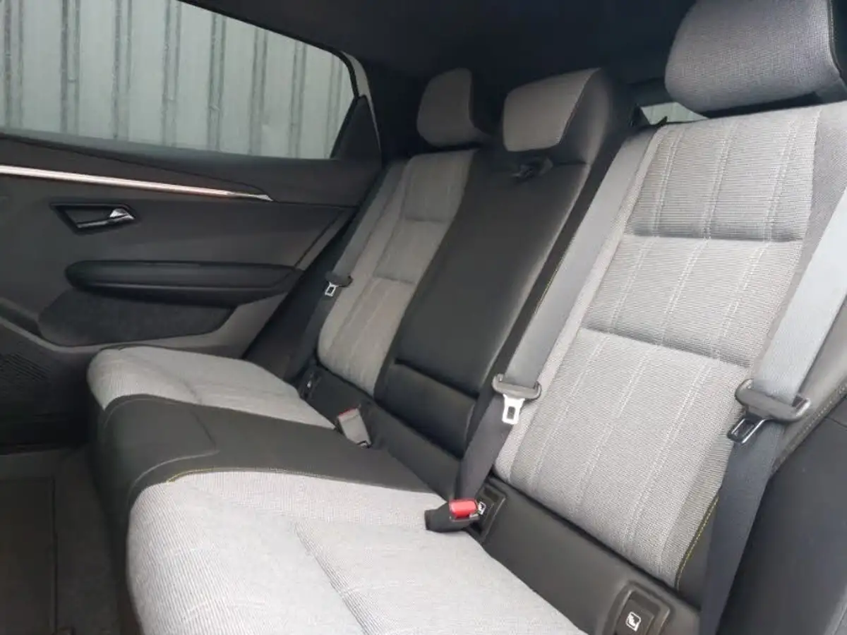 2024-renault-scenic-e-tech-e-techno-220ps-long-big-5
