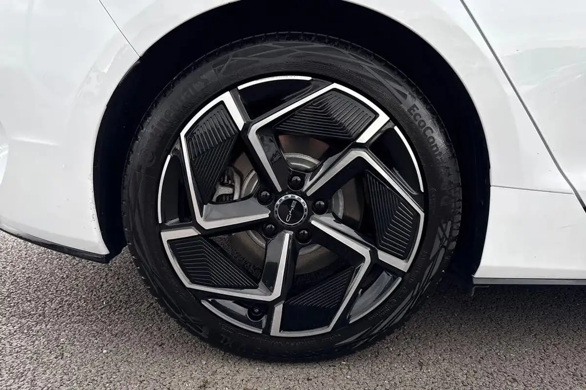 2025-byd-seal-e-design-big-20