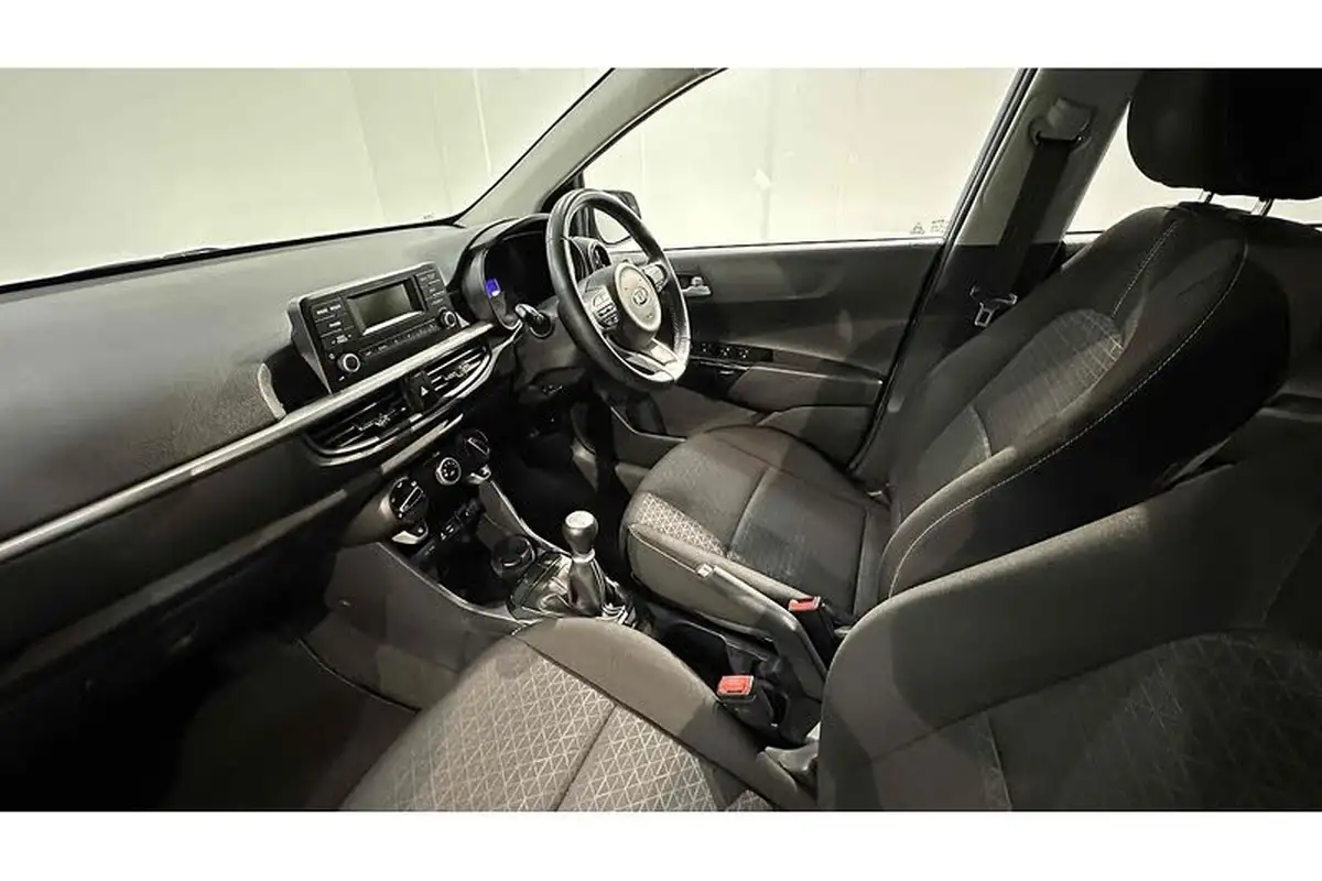 2018-kia-picanto-125-2-83bhp-big-17