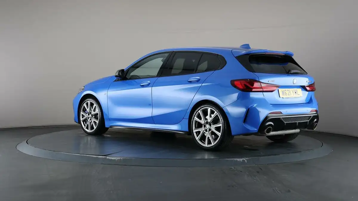 2021-bmw-1-series-20-m135i-xdrive-big-5