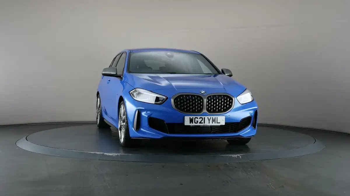 2021-bmw-1-series-20-m135i-xdrive-big-46