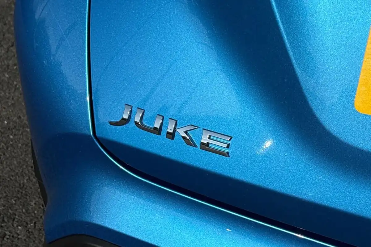 2022-nissan-juke-10-dig-t-n-connecta-dct-big-30