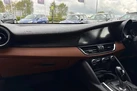 2019-alfa-romeo-giulia-22td-super-small-13