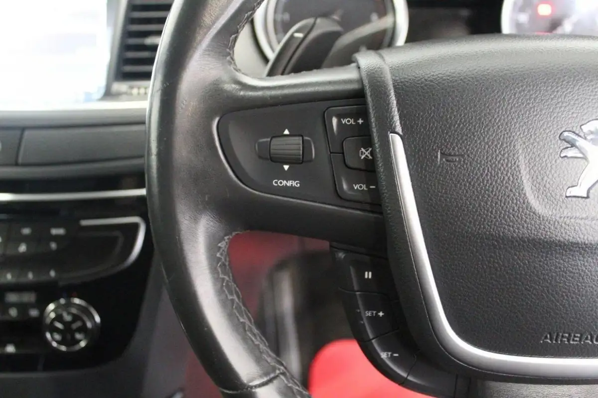 2013-peugeot-508-22hdi-gt-big-38