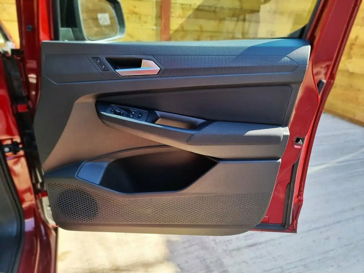 2023-volkswagen-caddy-15-tsi-maxi-life-big-23