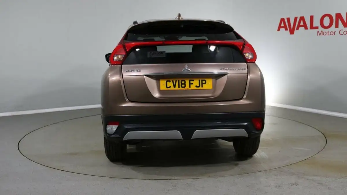2018-mitsubishi-eclipse-cross-15-2-big-6