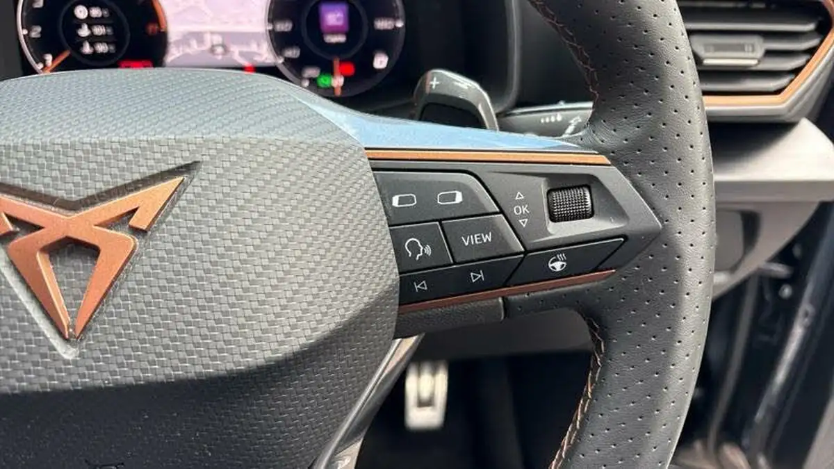 2023-cupra-leon-nf-20-tsi-vz2-300ps-hatchback-big-37