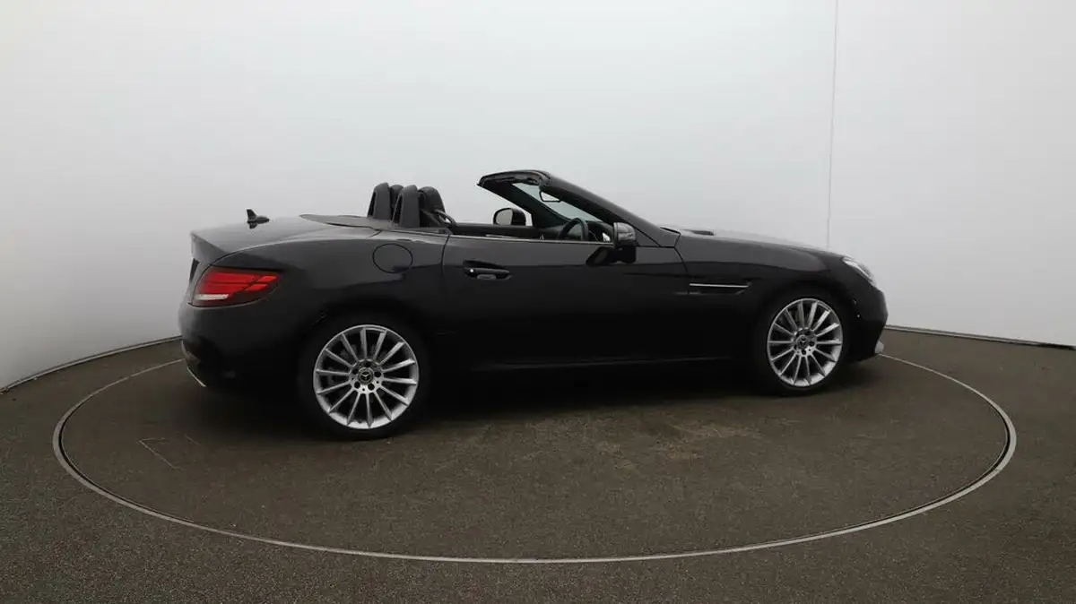 2019-mercedes-benz-slc-16-slc180-amg-line-9g-tronic-big-44