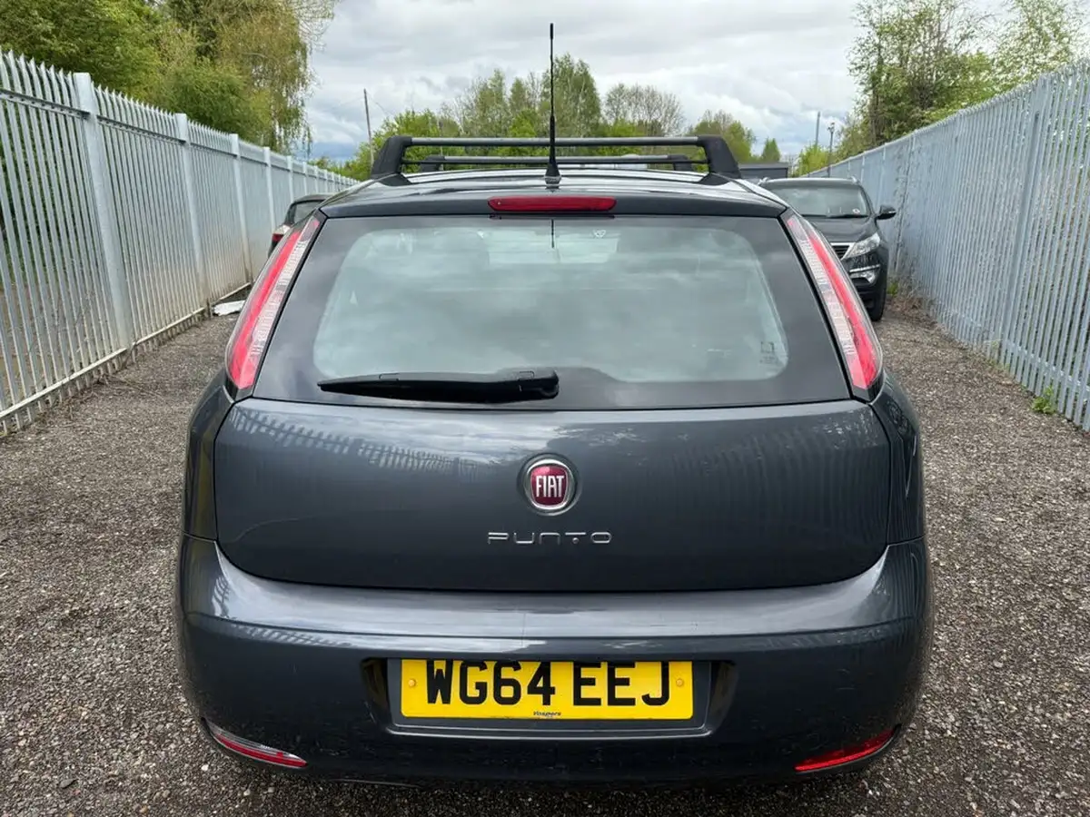 2014-fiat-punto-12-easy-3d-big-5