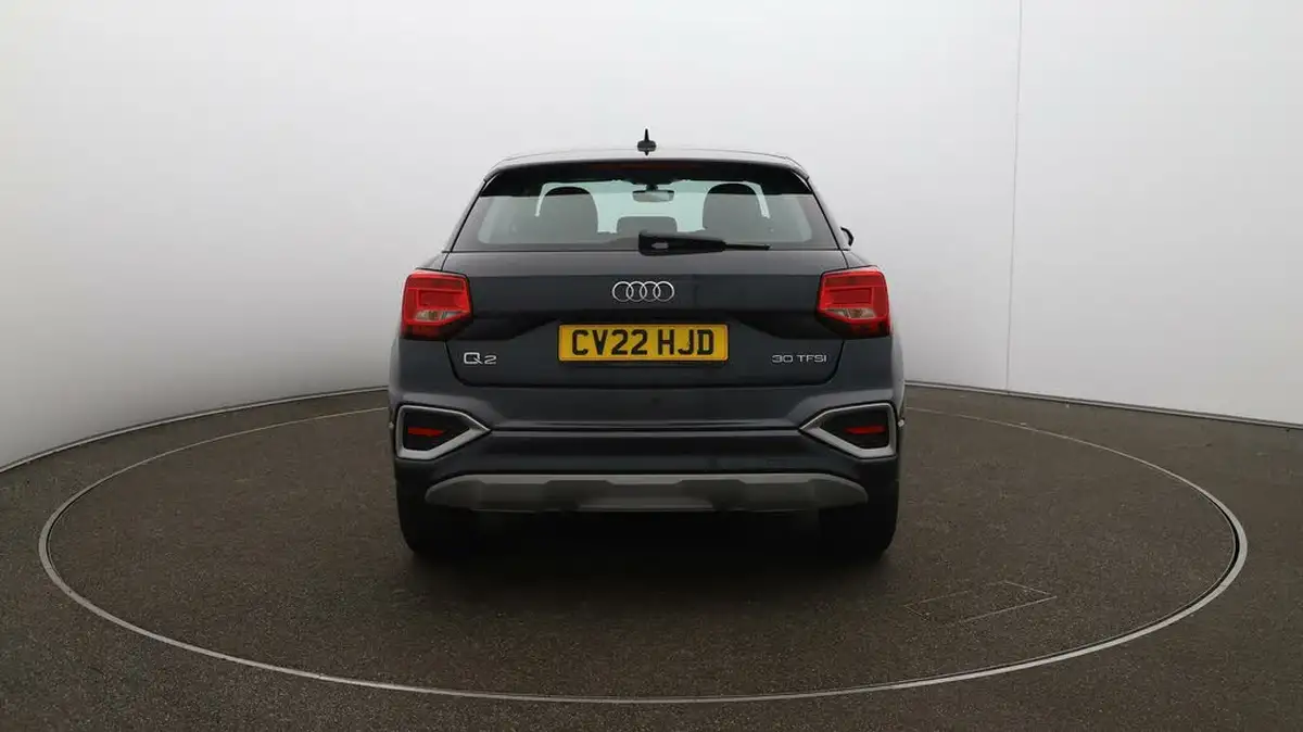 2022-audi-q2-10-30-tfsi-sport-big-48