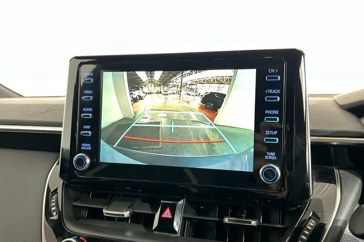 2021-toyota-corolla-18-vvt-i-gr-sport-trk-hatchback-big-12