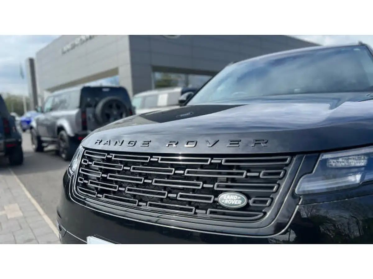 2023-land-rover-range-rover-velar-20-d200-dynamic-se-big-24