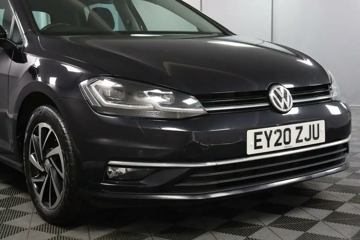 2020-volkswagen-golf-16tdi-match-edition-hatchback-big-19