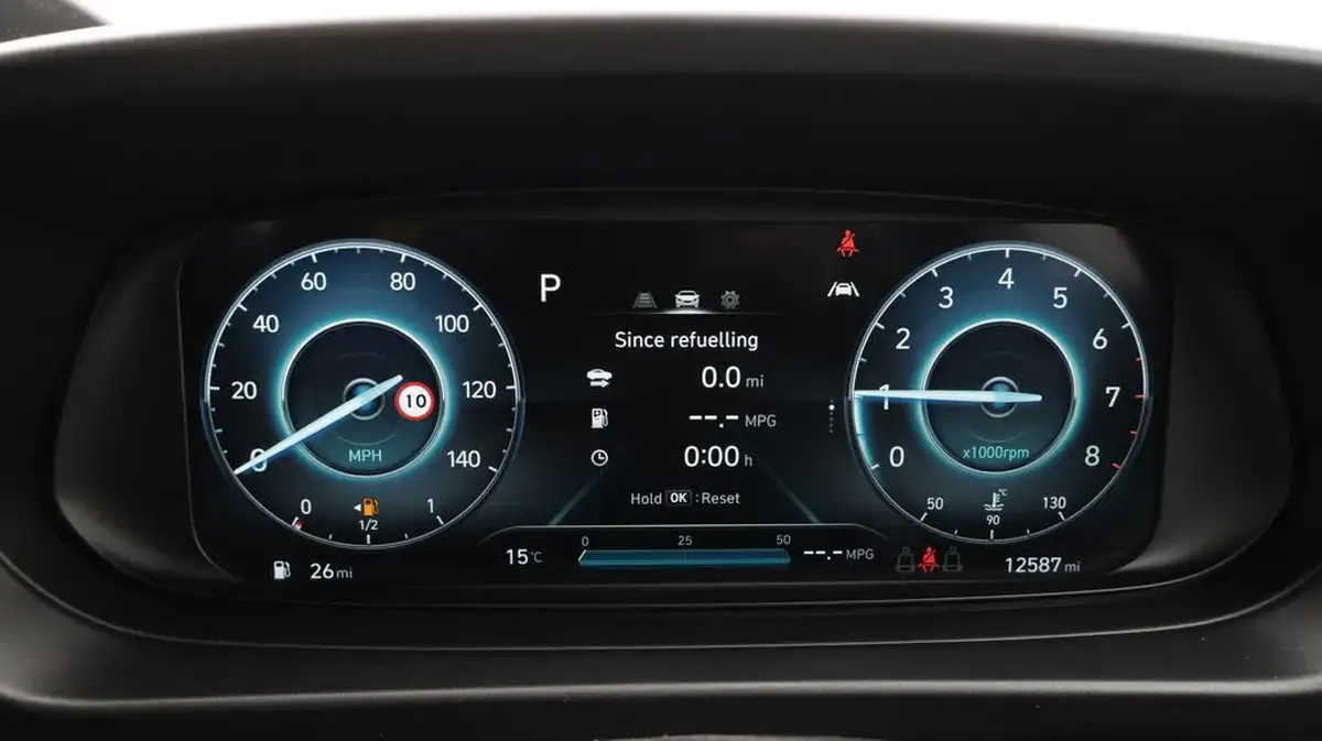 2022-hyundai-bayon-10-t-gdi-se-connect-dct-big-10