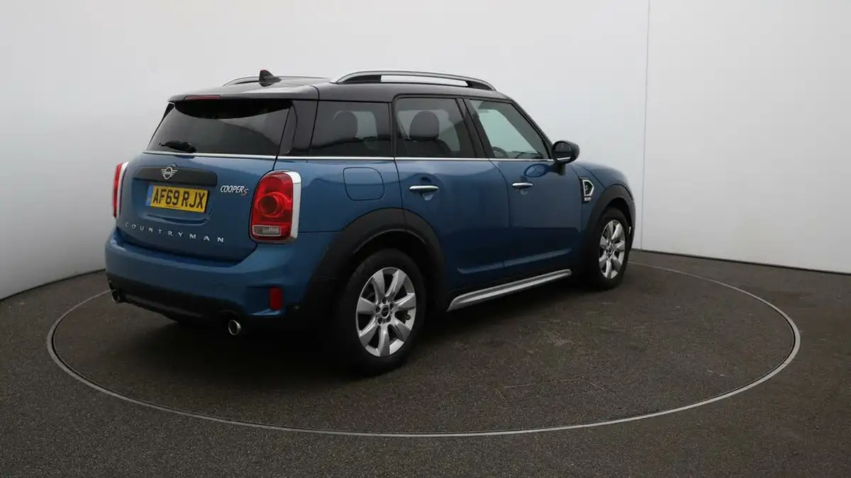 2019-mini-countryman-20-cooper-s-classic-auto-big-47