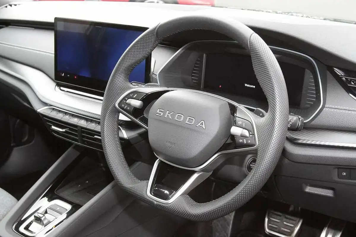 2024-skoda-octavia-15-tsi-e-tec-sportline-estate-big-5