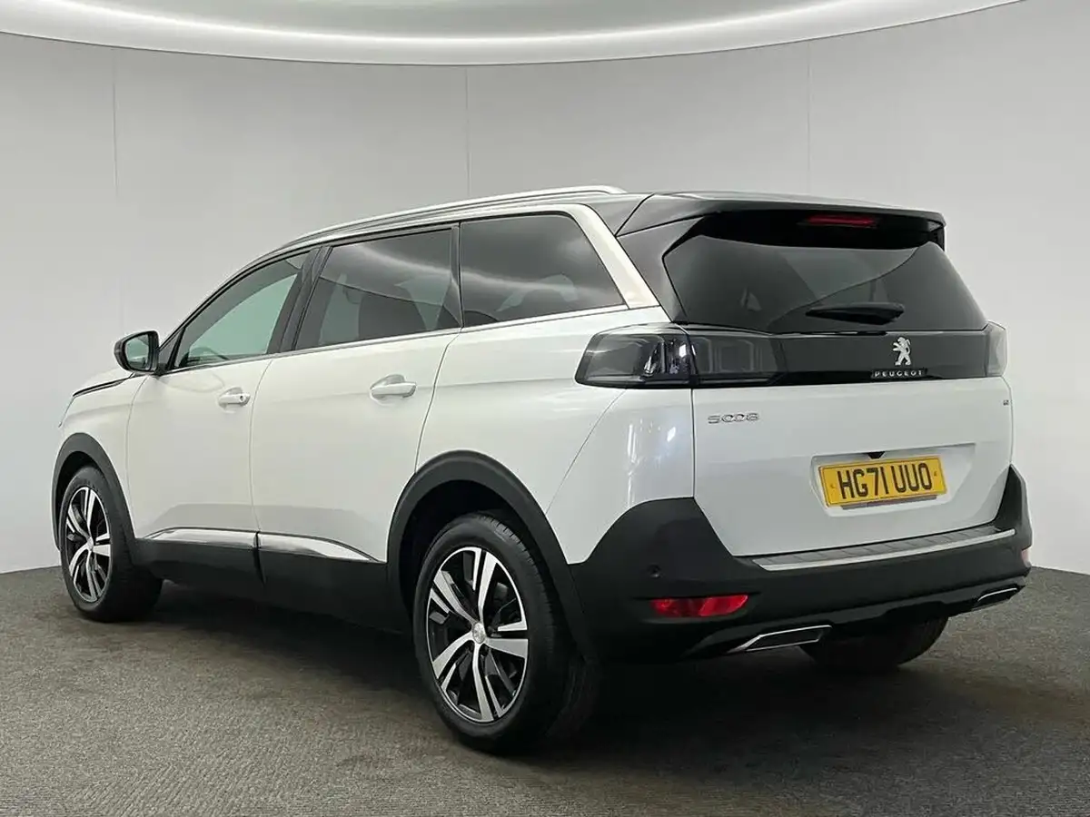 2022-peugeot-5008-suv-15-bluehdi-gt-eat8-big-49