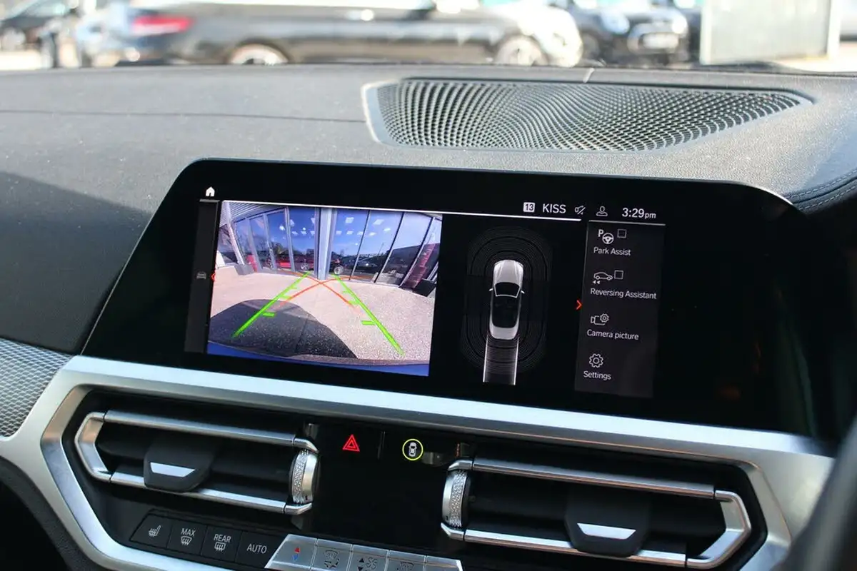 2021-bmw-4-series-20td-420d-m-sport-convertible-2d-big-15