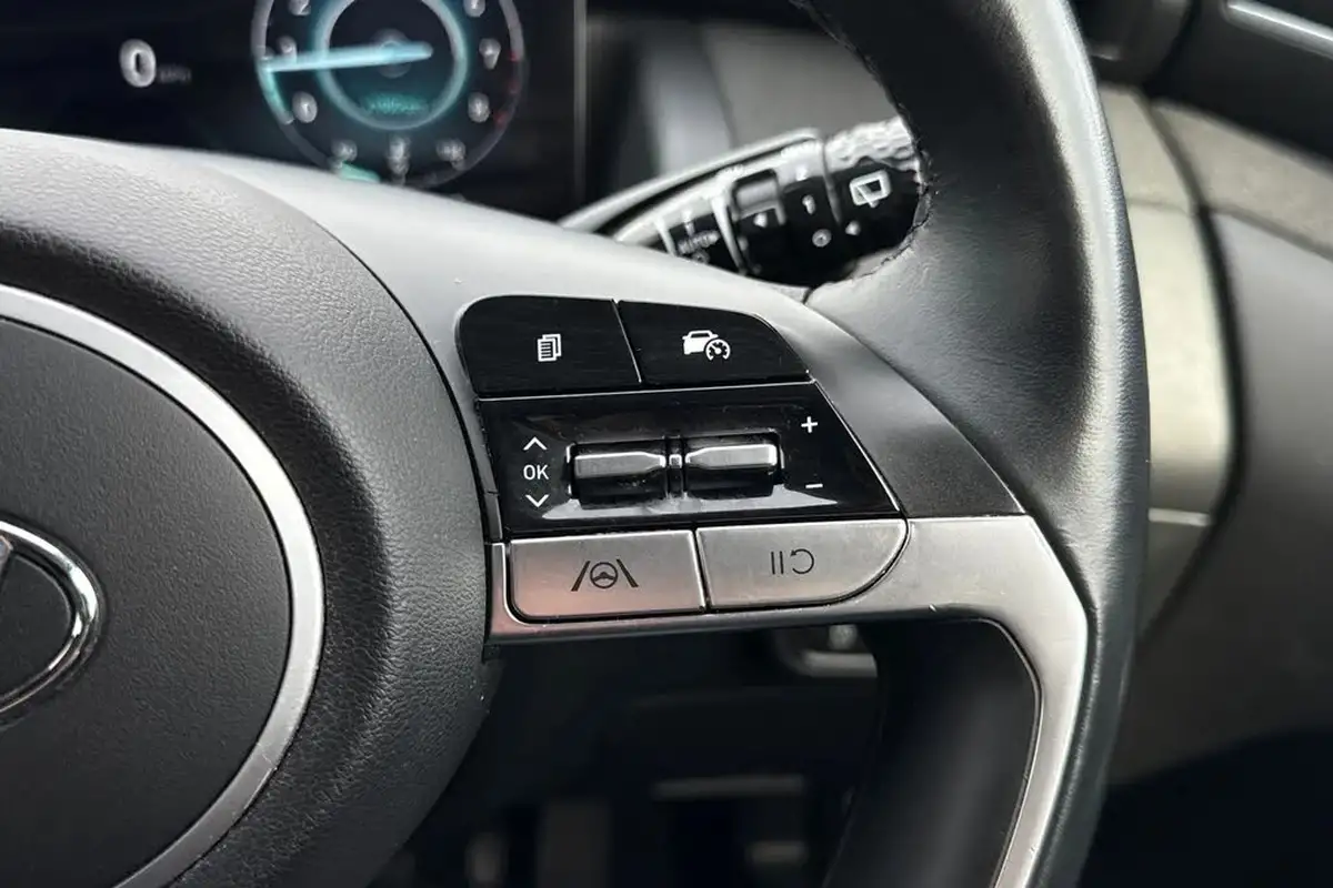 2021-hyundai-tucson-16-t-gdi-premium-150ps-48-volt-mhev-1598cc-big-39