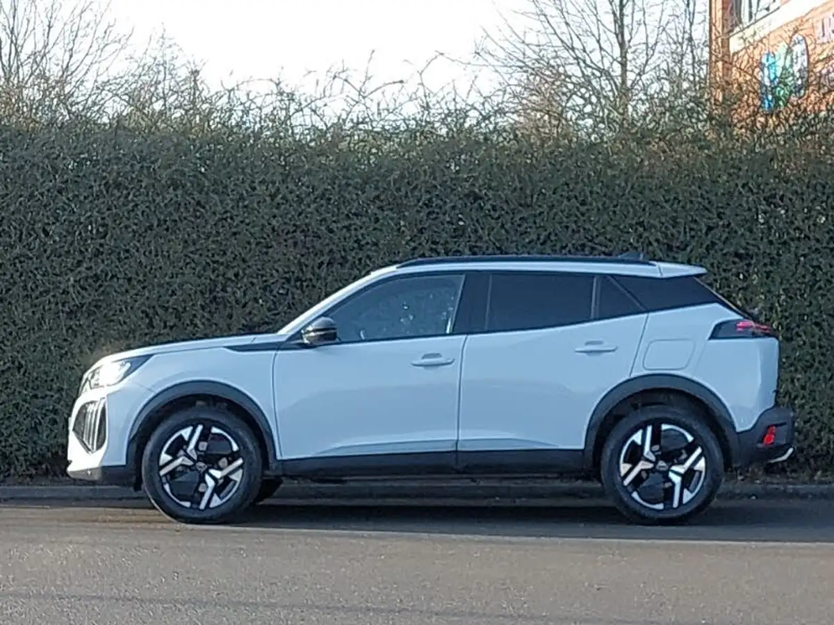 2024-peugeot-2008-suv-12-puretech-allure-130ps-big-3