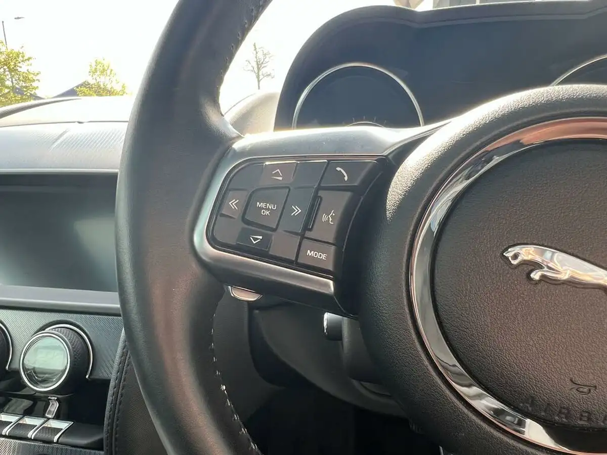 2019-jaguar-f-type-20-i4-r-dynamic-ss-coupe-big-14