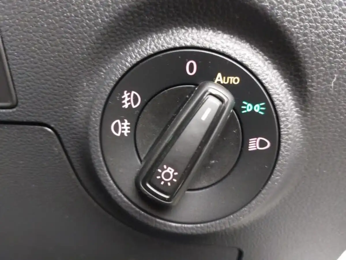 2023-seat-ibiza-10-tsi-fr-110ps-big-10