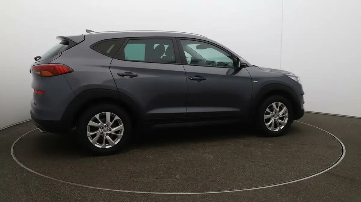 2020-hyundai-tucson-16crdi-se-nav-115ps-48-volt-hybrid-big-43