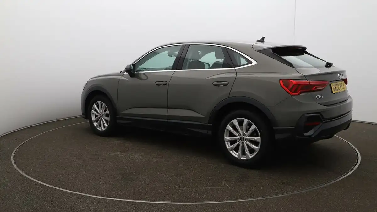 2022-audi-q3-15-35-tfsi-cod-sportback-s-tronic-big-25